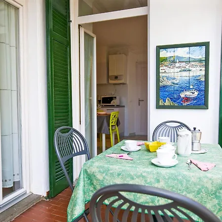 Piazzale Italia Apartman *