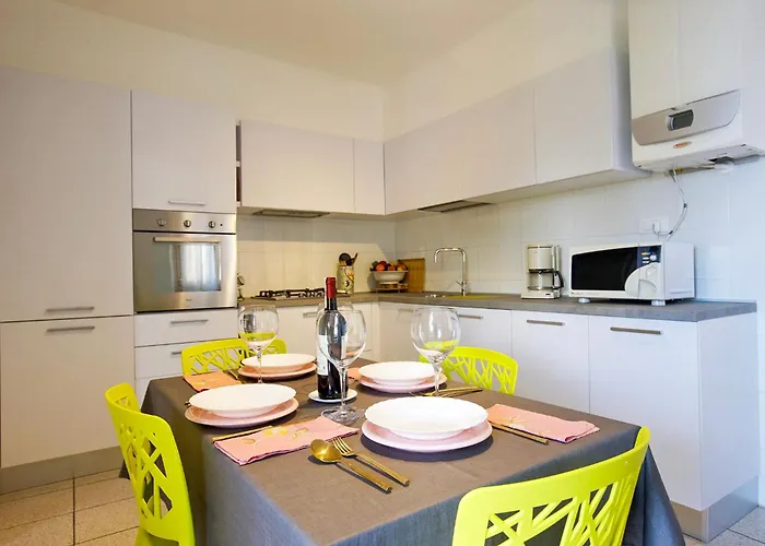 Piazzale Italia Apartament *