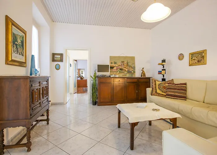 Apartament Piazzale Italia Oggebbio